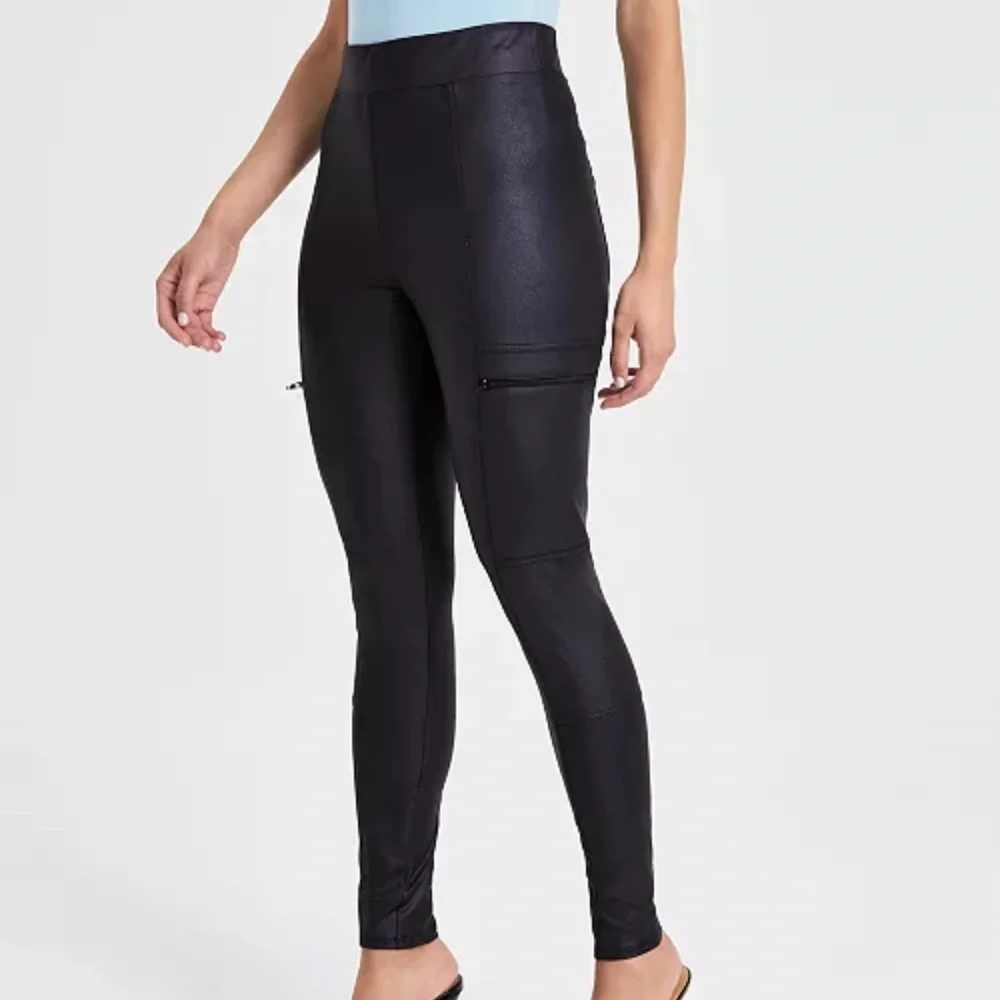 Bar lll faux leather Leggings - Picture 5 of 12